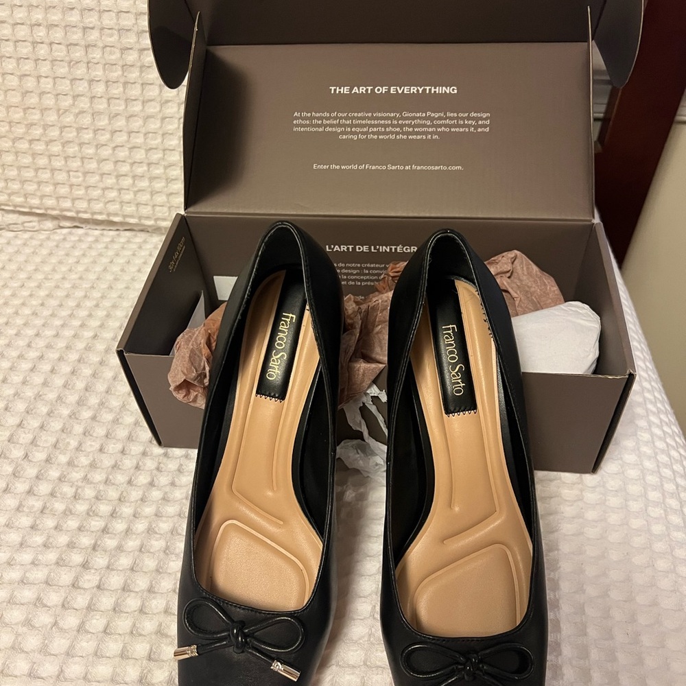 Franco Sarto Black Flats with Bow Detail